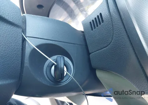 2011 Ford Fusion Hybrid z USA, uszkodzony, nr VIN 3FADP0L39BR123811